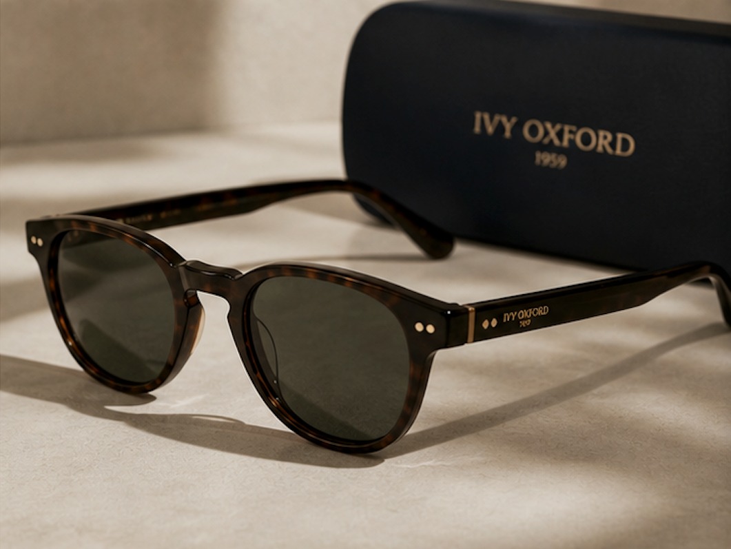 Foto Ivy Oxford Foto Ivy Oxford
